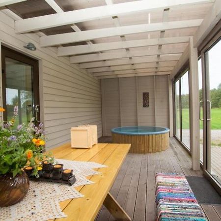 Piibutopsu Holiday House Nasva Екстериор снимка
